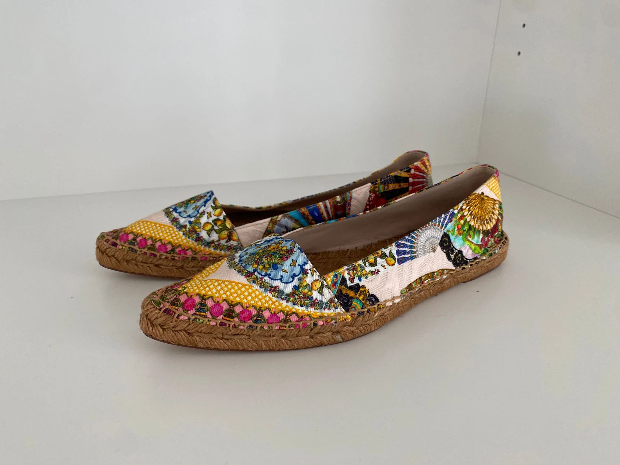 Neue Dolce & Gabbana Espadrilles | LOOP Marketplace