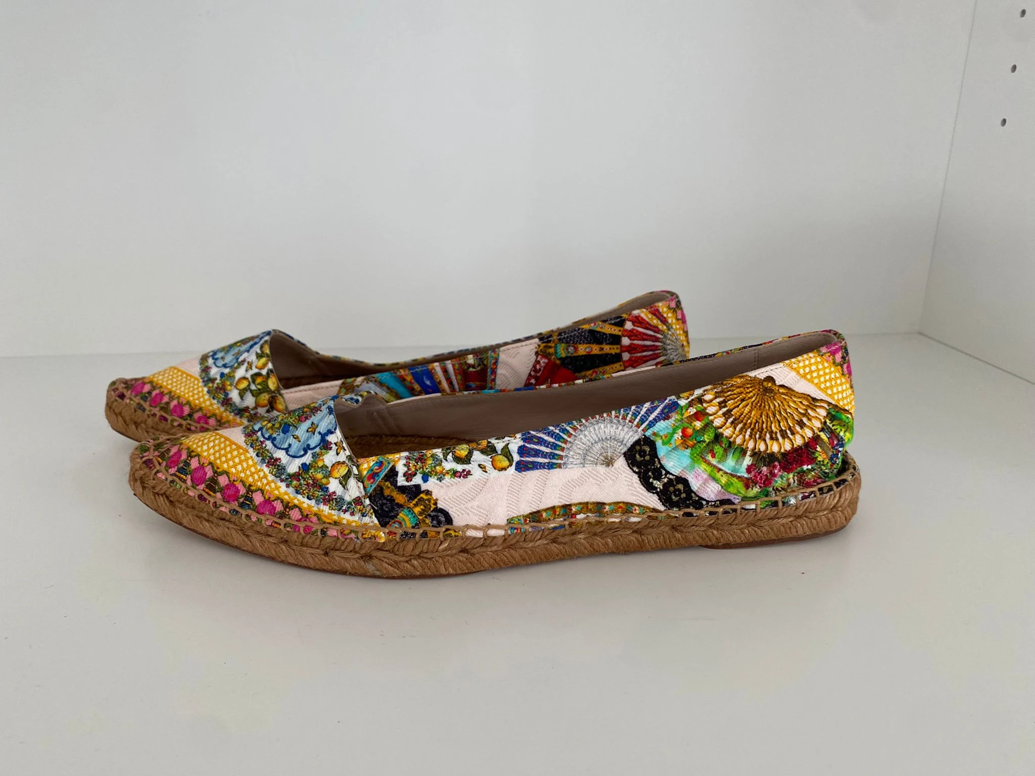 Neue Dolce & Gabbana Espadrilles | LOOP-Marktplatz