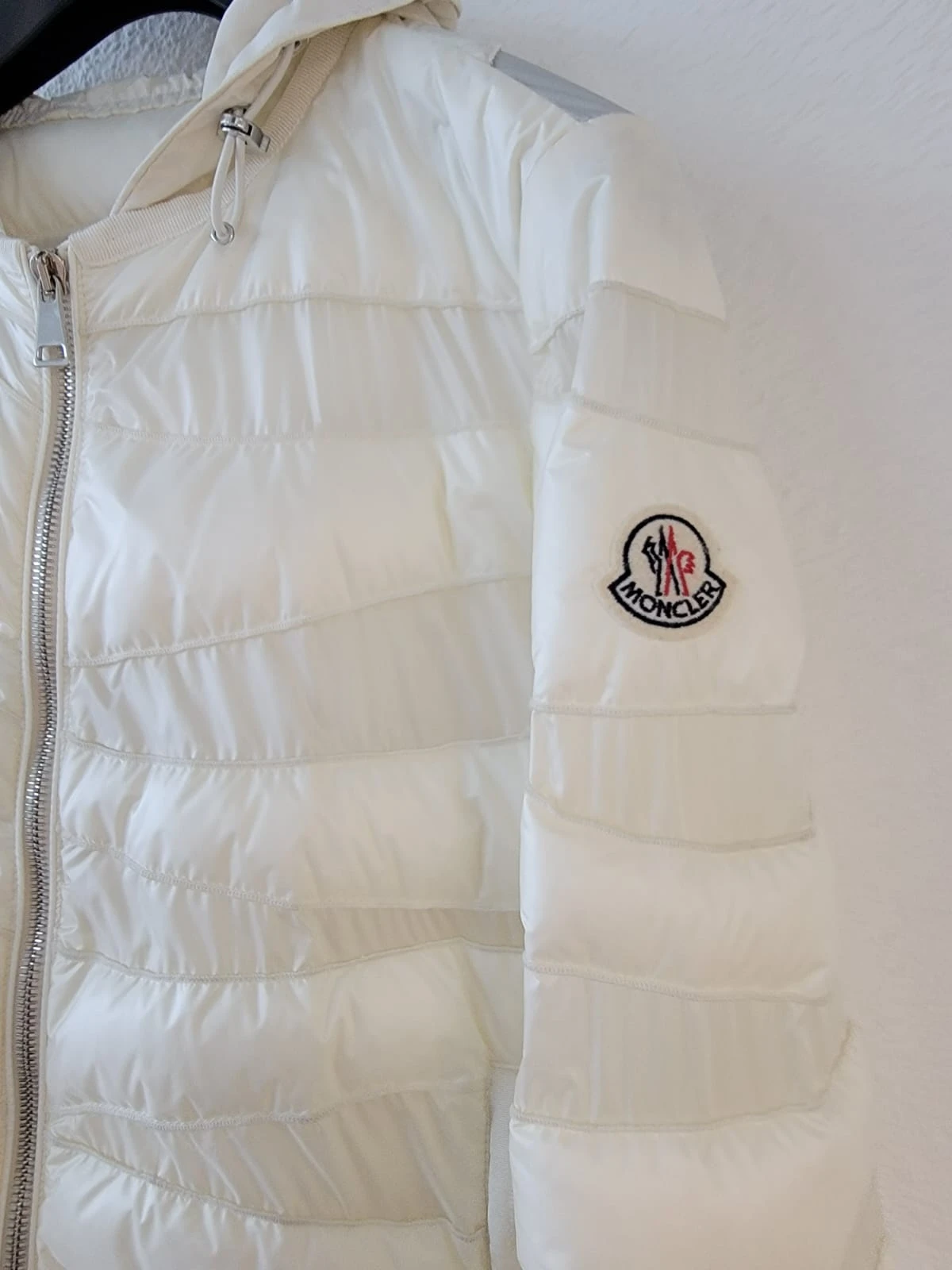 Moncler Jacke | LOOP Marketplace