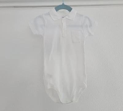 Body mit Polokragen von Petit Bateau | LOOP Marketplace