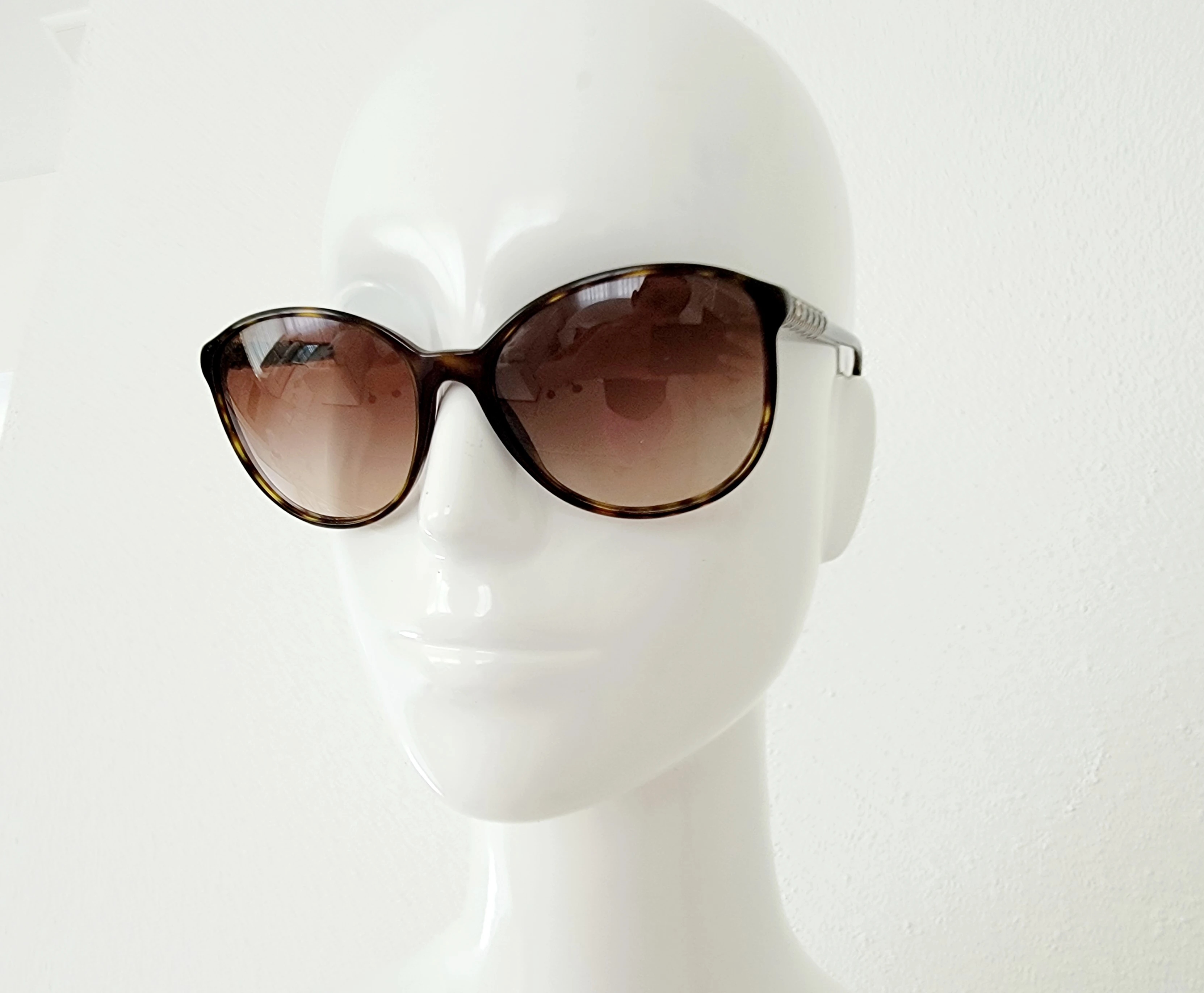 Elegante Chanel Sonnenbrille | LOOP Marketplace