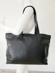 Grosser Prada Leder-Shopper