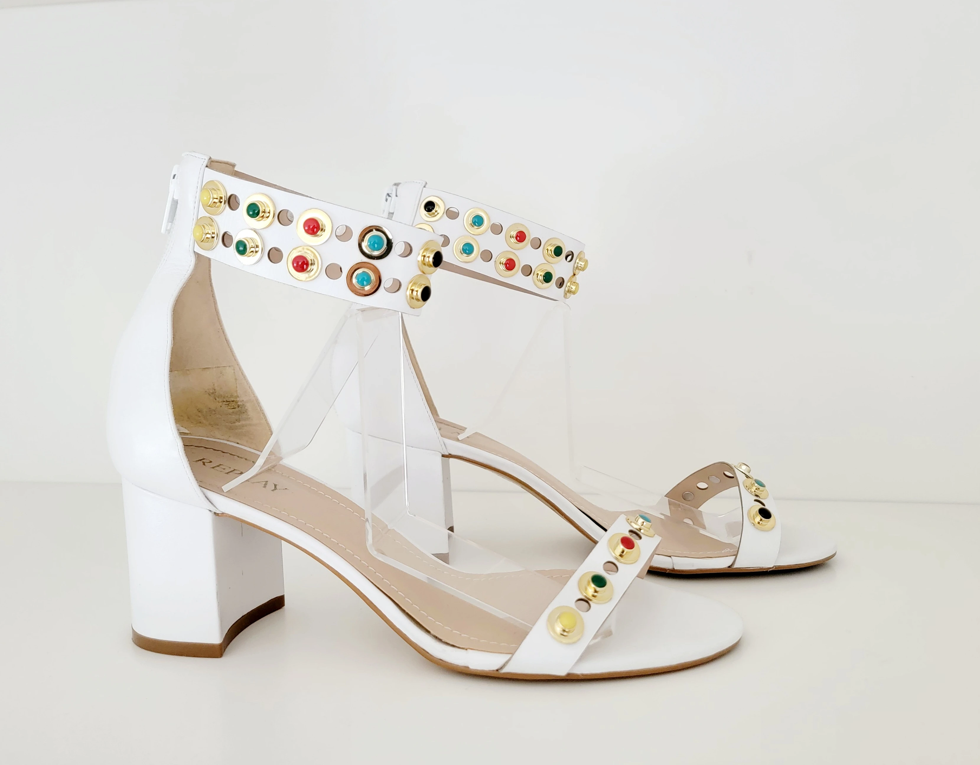 Wunderschöne Replay Sandalen mit Nieten | LOOP Marketplace