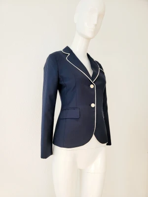 Taillierter Gucci Blazer im Marine-Stil | LOOP-Marktplatz