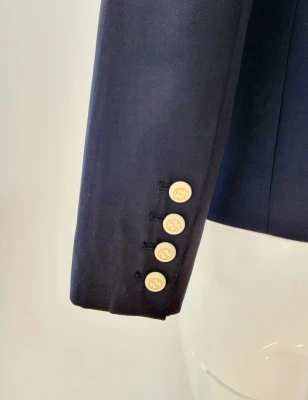 Taillierter Gucci Blazer im Marine-Stil | LOOP Marketplace