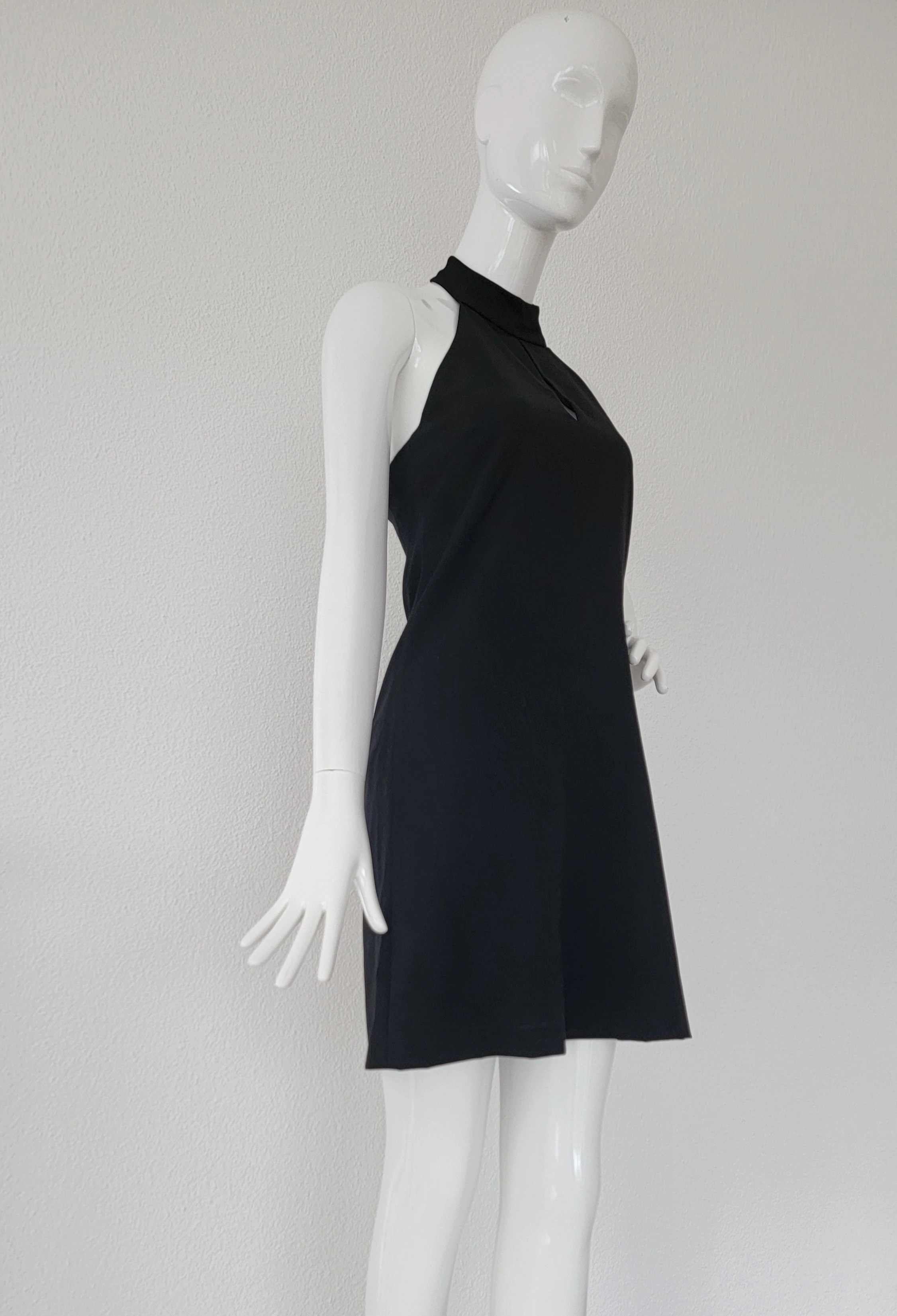 Burberry Neckholder Cocktail Kleid | LOOP Marketplace