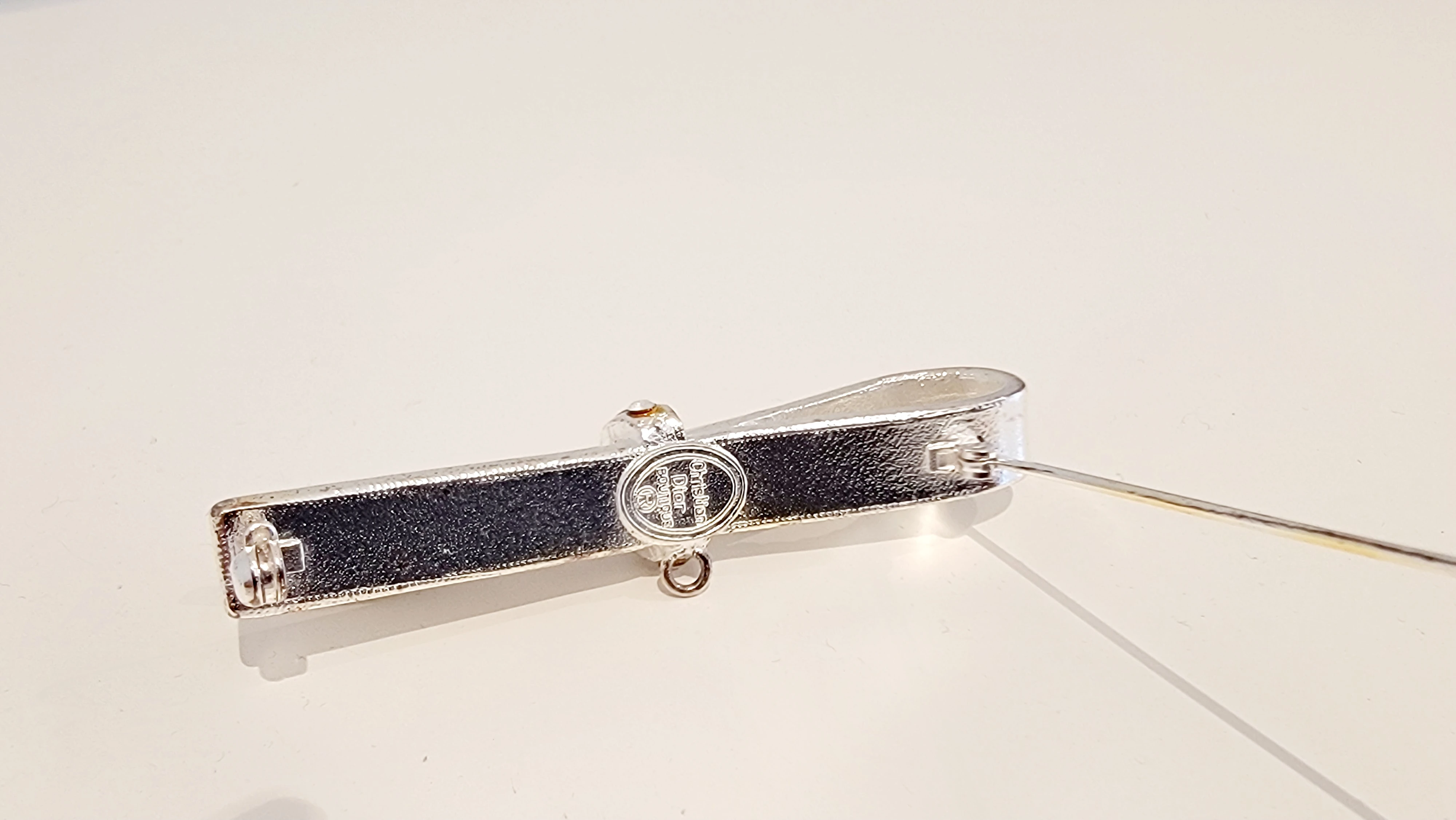 Christian Dior Vintage Brosche | LOOP Marketplace