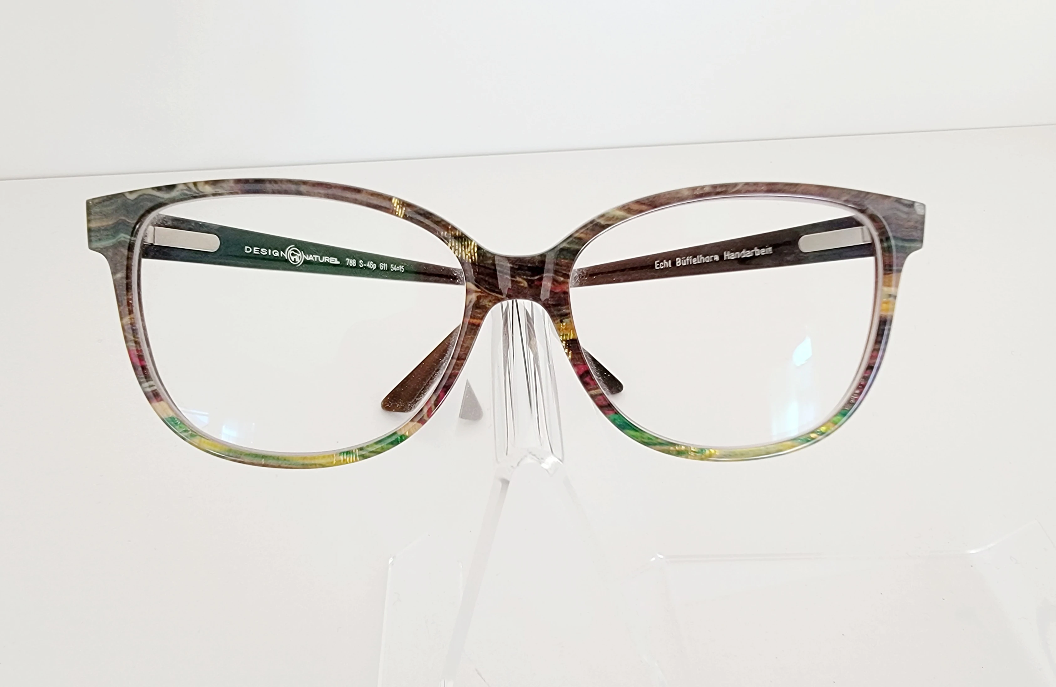 Design Naturelle Büffelhorn Brille | LOOP Marketplace