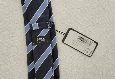 Neue Hugo Boss Krawatte | LOOP Marketplace