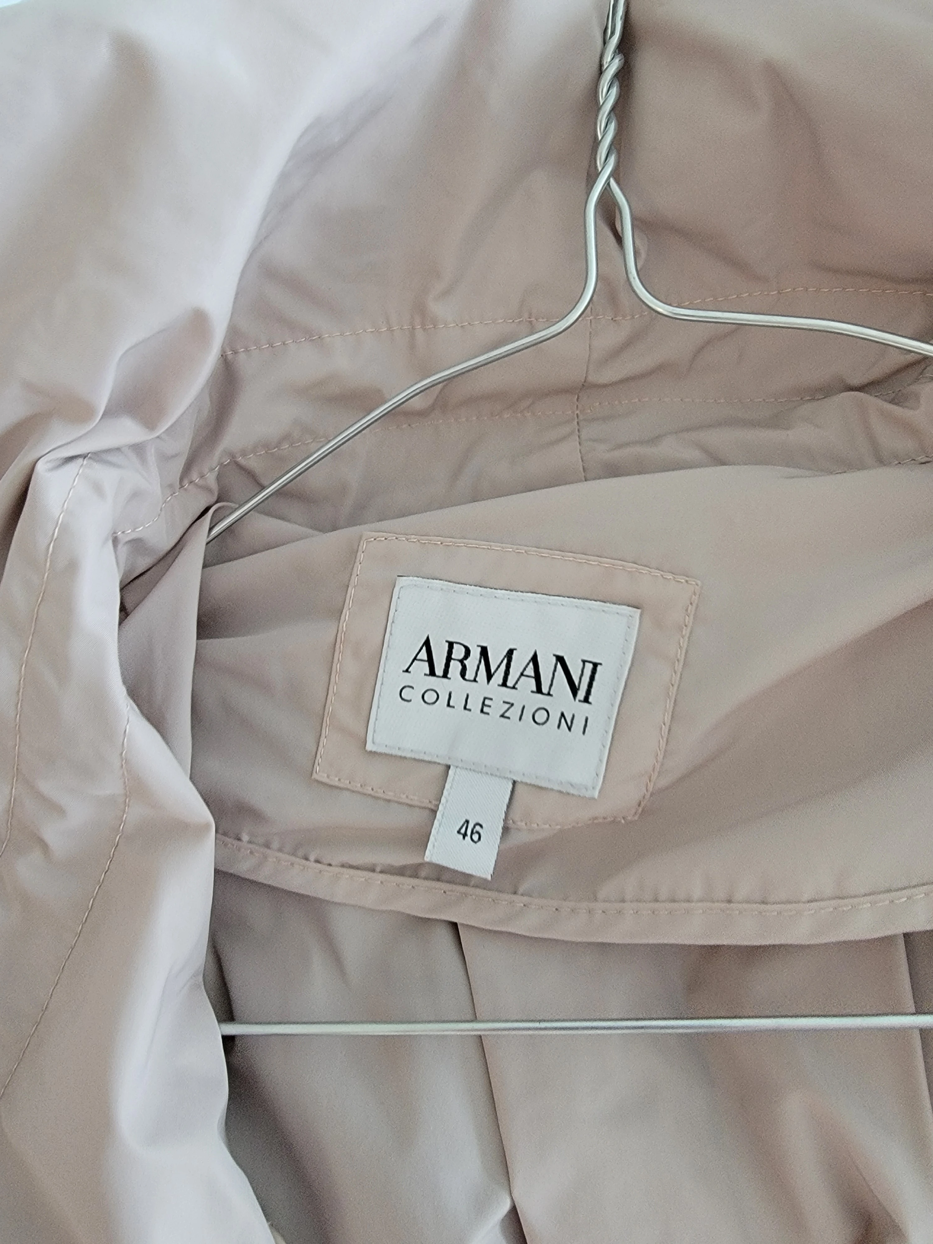 Armani Collezioni Kaputzenjacke | LOOP Marketplace