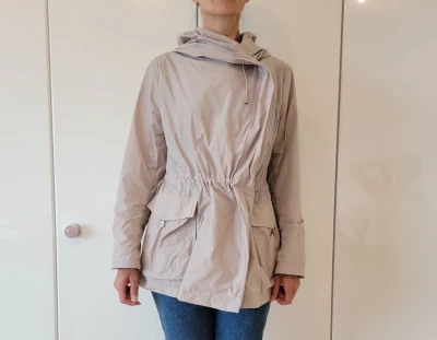 Armani Collezioni Kaputzenjacke | LOOP-Marktplatz