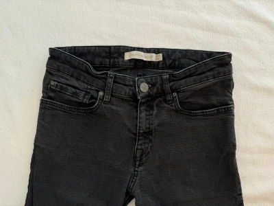 Calvin Klein Midrise Slimfit Jeans | LOOP Marketplace