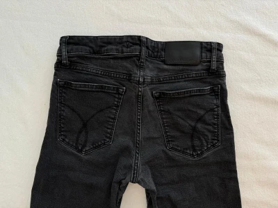 Calvin Klein Midrise Slimfit Jeans | LOOP Marketplace