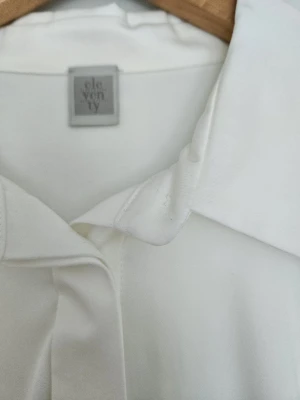 Kleid neu Eleventy weiss Gr. 40/42 | LOOP Marketplace