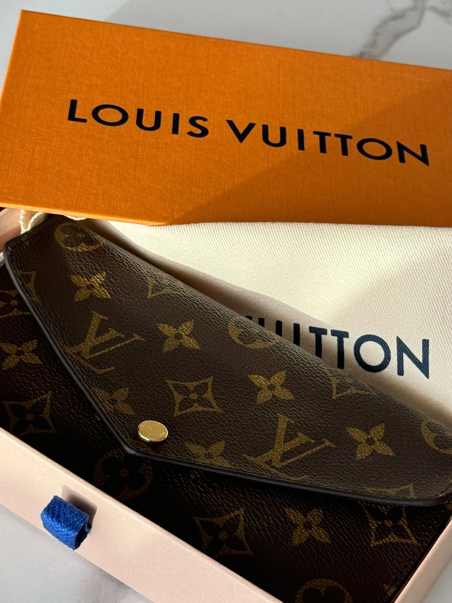 Louis Vuitton Jeanne Portemonnaie | LOOP Marketplace