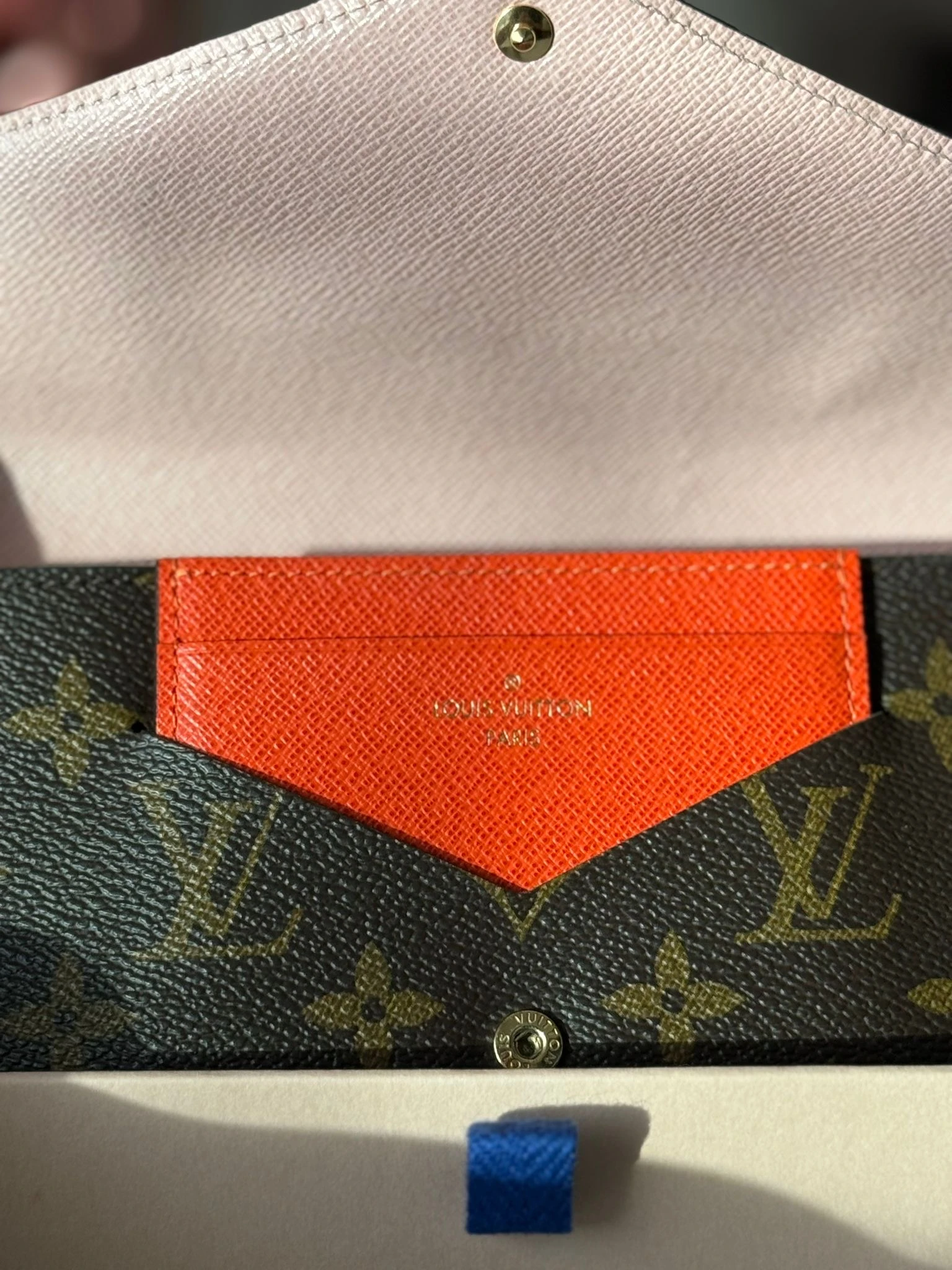 Louis Vuitton Jeanne Portemonnaie | LOOP Marketplace