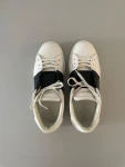 Valentino Sneakers, Neupreis 600.-