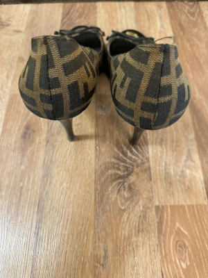 Fendi Peeptoes | LOOP Marketplace