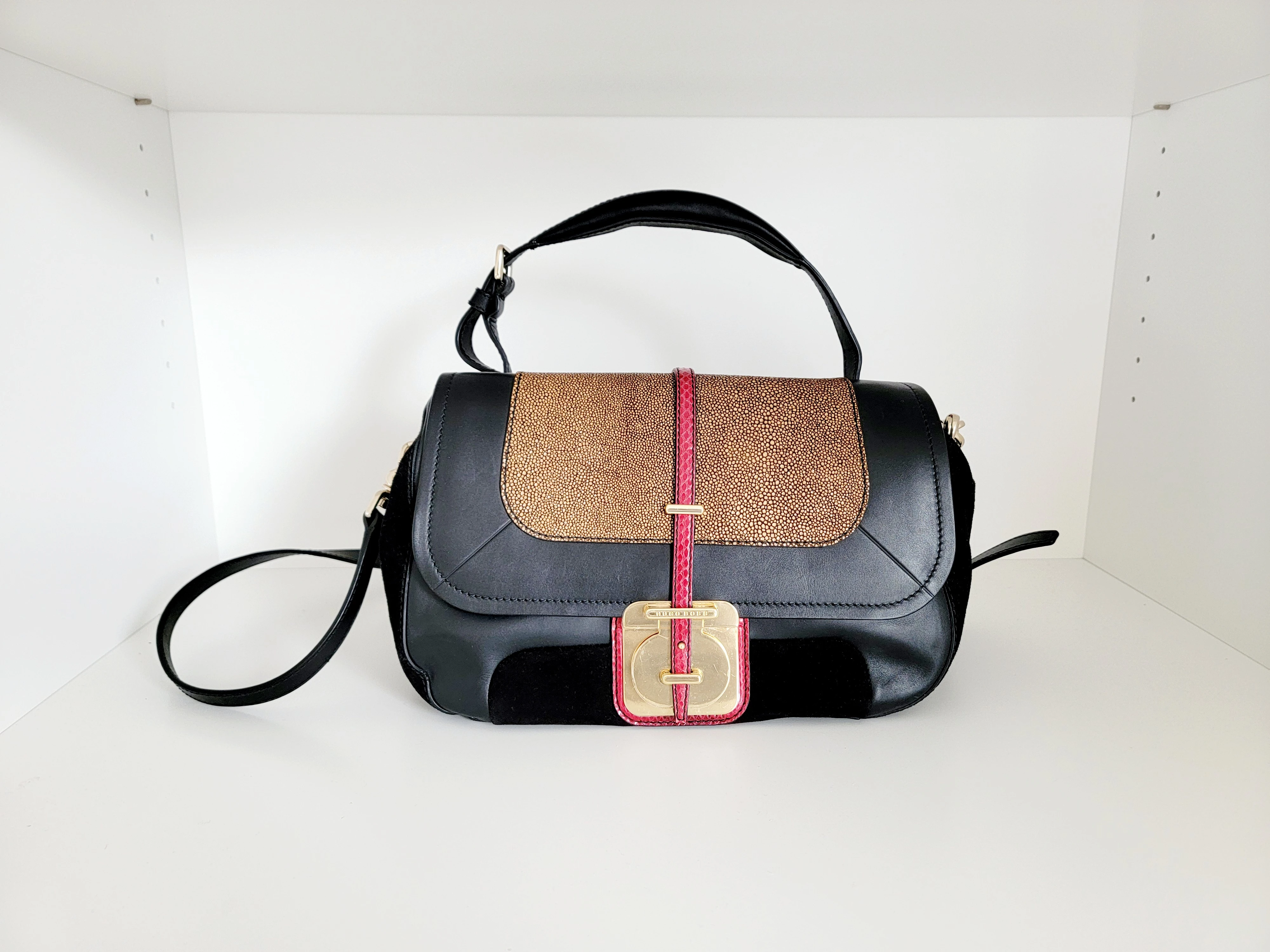 Neue Hugo Boss Tasche mit Exotenleder | LOOP Marketplace