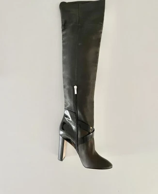 Neue Jimmy Choo Overknees | LOOP Marketplace