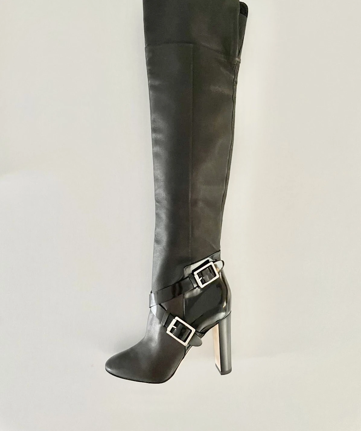 Neue Jimmy Choo Overknees | LOOP-Marktplatz