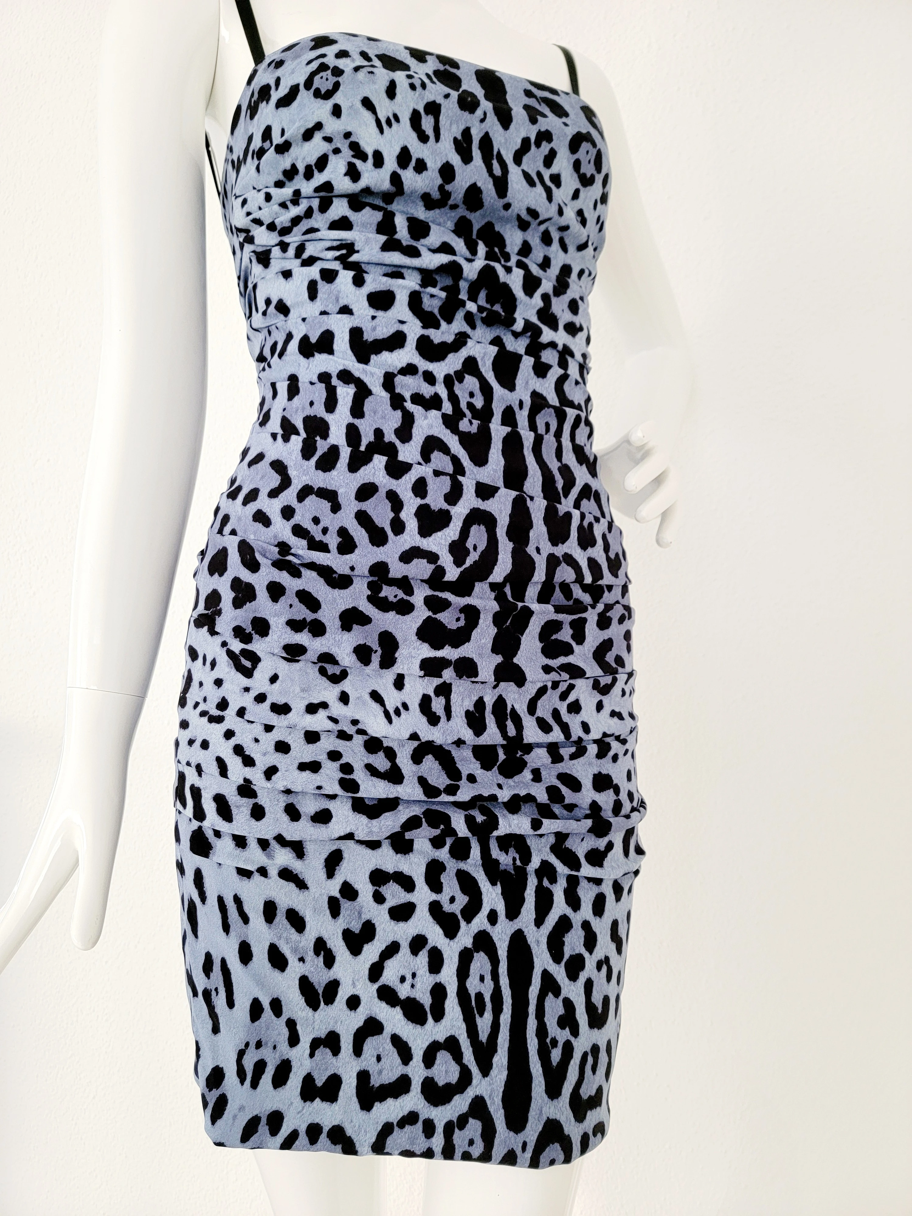 Dolce &amp; Gabbana Leopardenmusterkleid | LOOP Marketplace