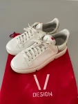 V Design Sneakers