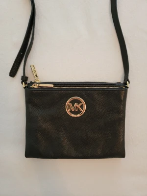 Neue Michael Kors Double Zipper Tasche | LOOP Marketplace