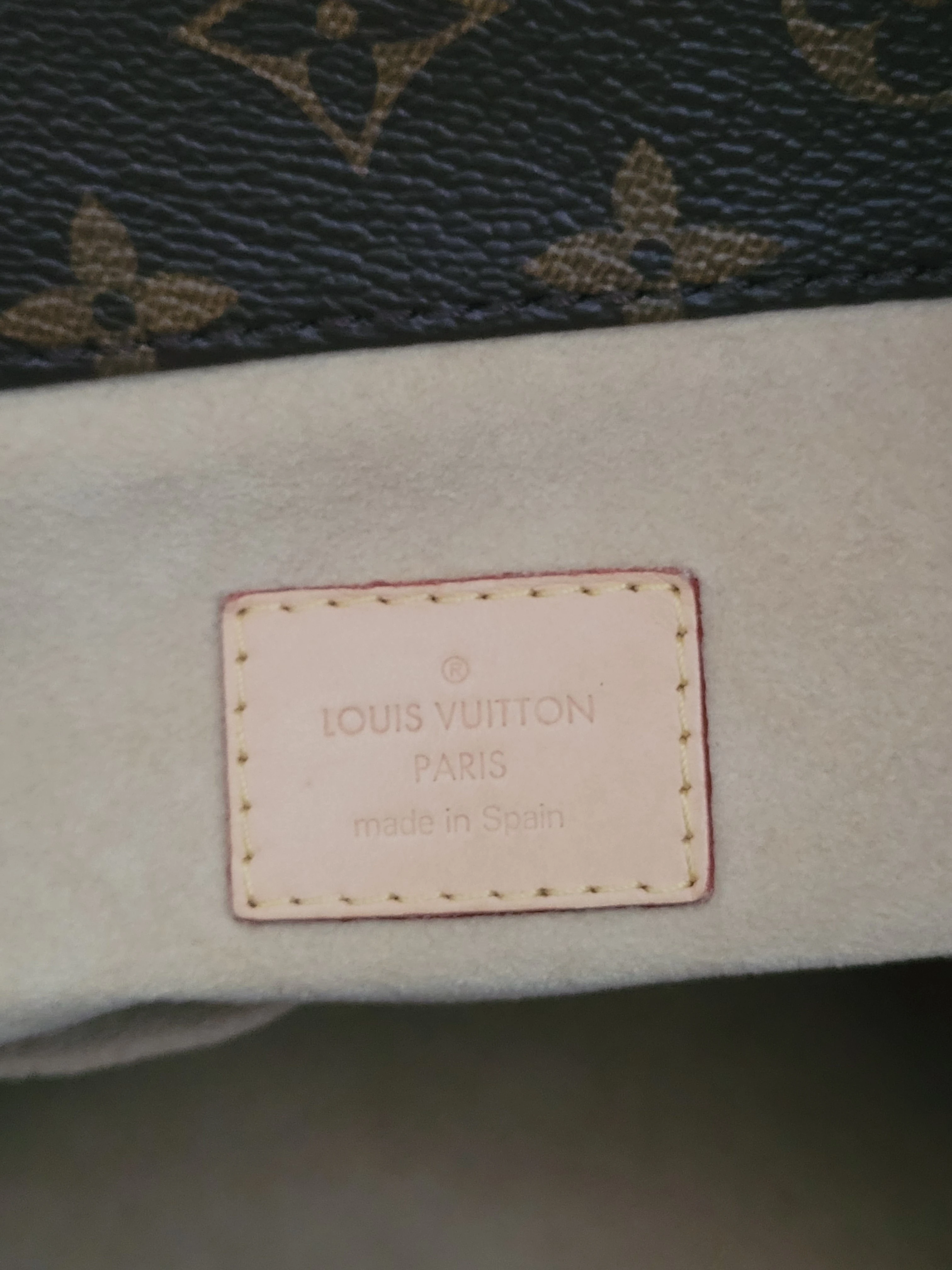 Louis Vuitton Artsy | LOOP-Marktplatz