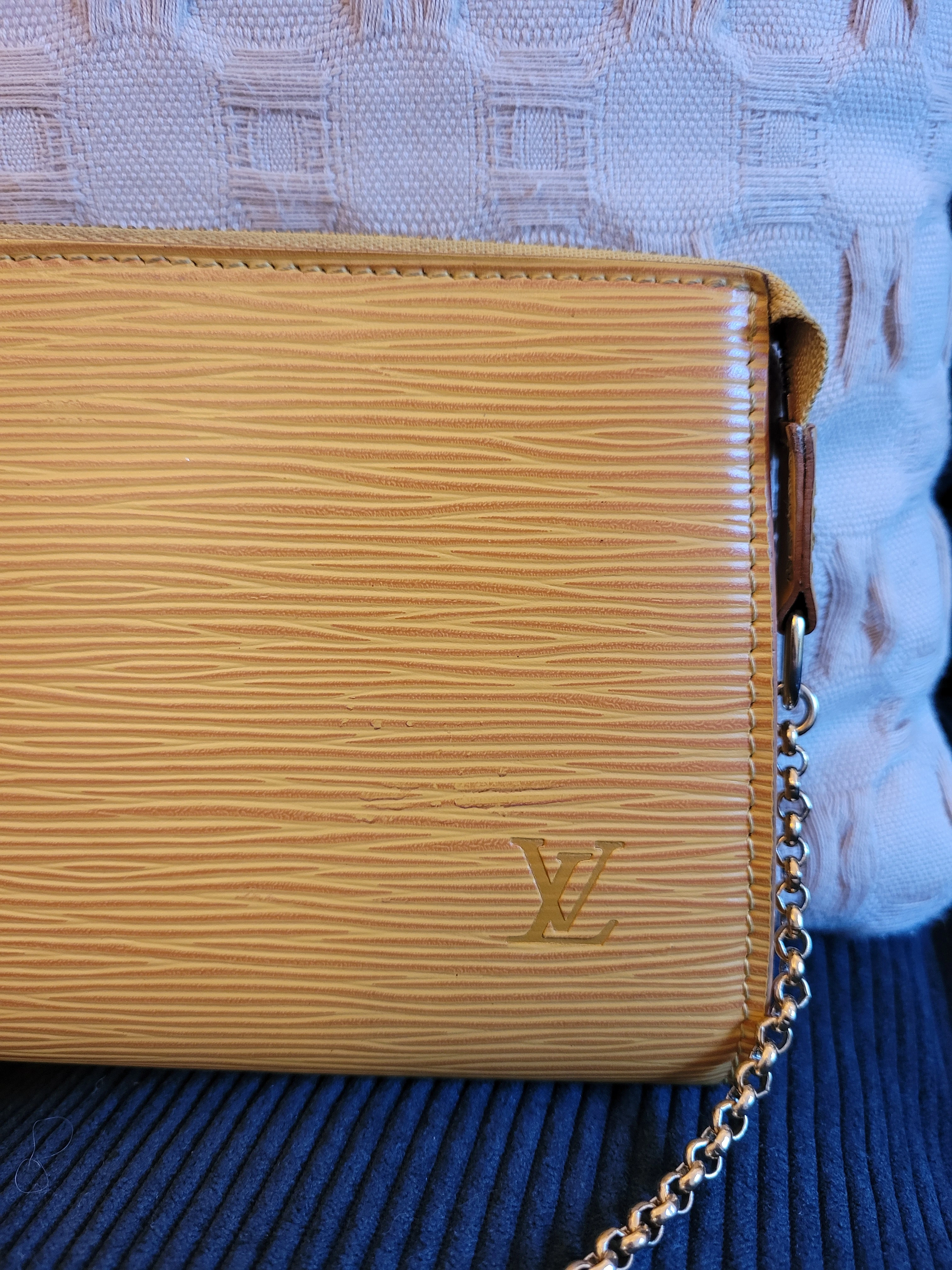 Sac Louis Vuitton jaune épi | LOOP-Marktplatz