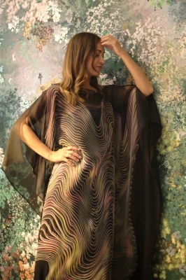 LIEU STAEHELIN  Seiden Kaftan | LOOP-Marktplatz