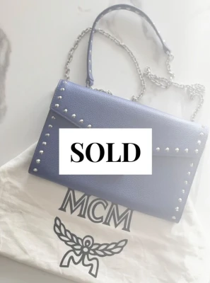 Neuwertige MCM Tasche nanyblau | LOOP-Marktplatz