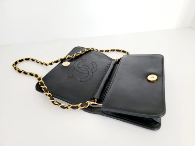 Chanel Mini Full Flap | LOOP-Marktplatz