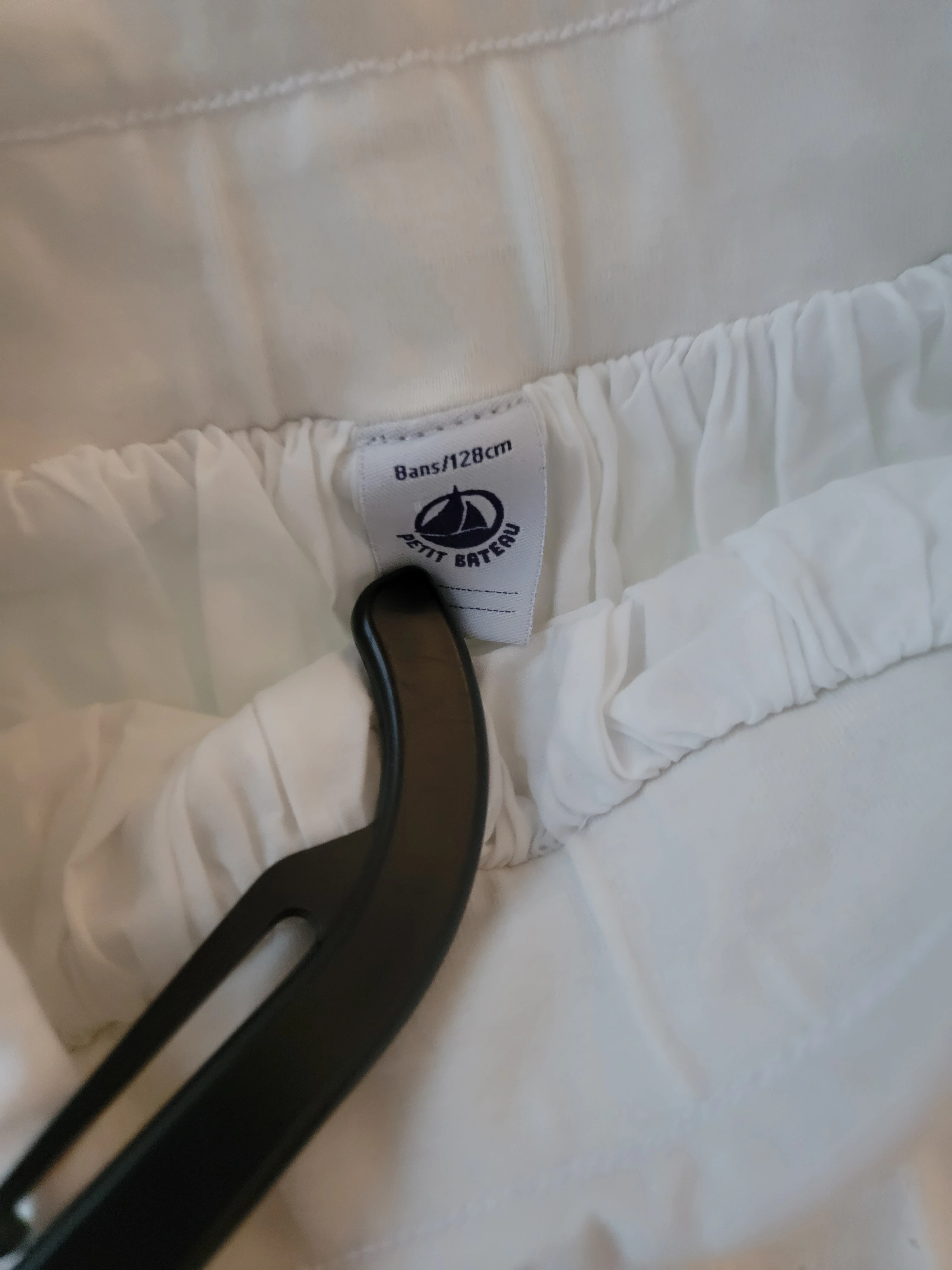 Petit Bateau Rock mit Lochsticketei | LOOP Marketplace