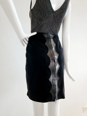 Alaïa Vintage Leder-Jupe 80er | LOOP Marketplace