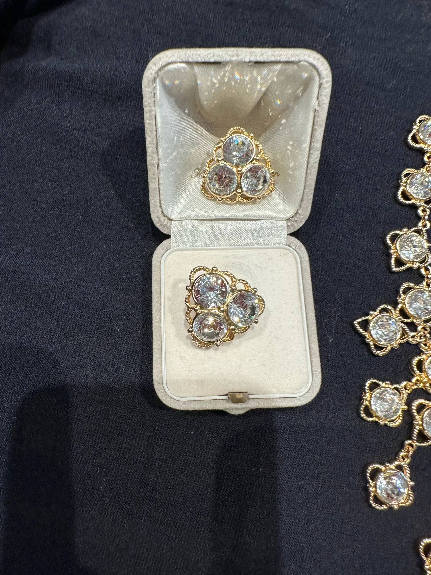 Umwerfendes Dior Schmuckset Vintage, neu | LOOP-Marktplatz