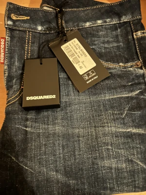 Boyfriend Cut Cool Girl | LOOP Marketplace