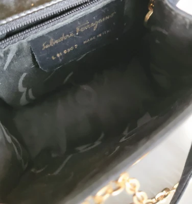 Kleine Ferragamo Vera Bow Tasche | LOOP-Marktplatz