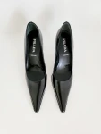 Neue Prada Pumps