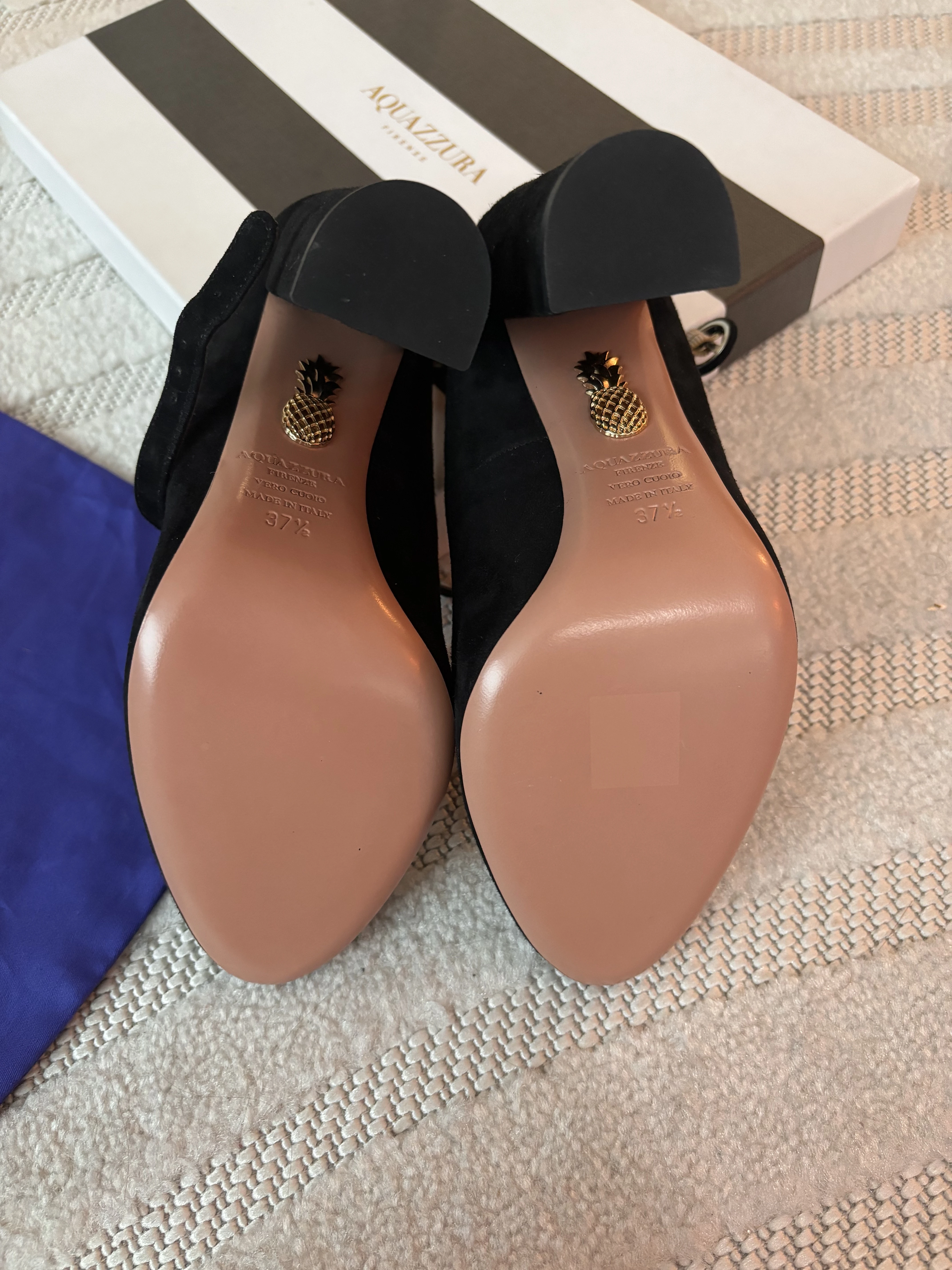 New Aquazzura Black Suede Pumps | LOOP Marketplace