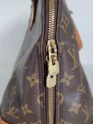 Louis Vuitton Alma | LOOP Marketplace