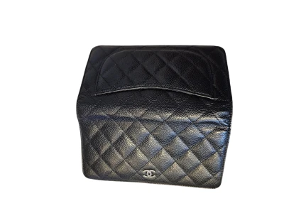 Chanel Caviar leather Wallet | LOOP-Marktplatz