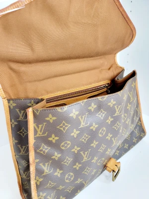 Louis Vuitton Beverly Aktentasche | LOOP-Marktplatz