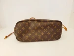 Louis Vuitton Neverfull PM