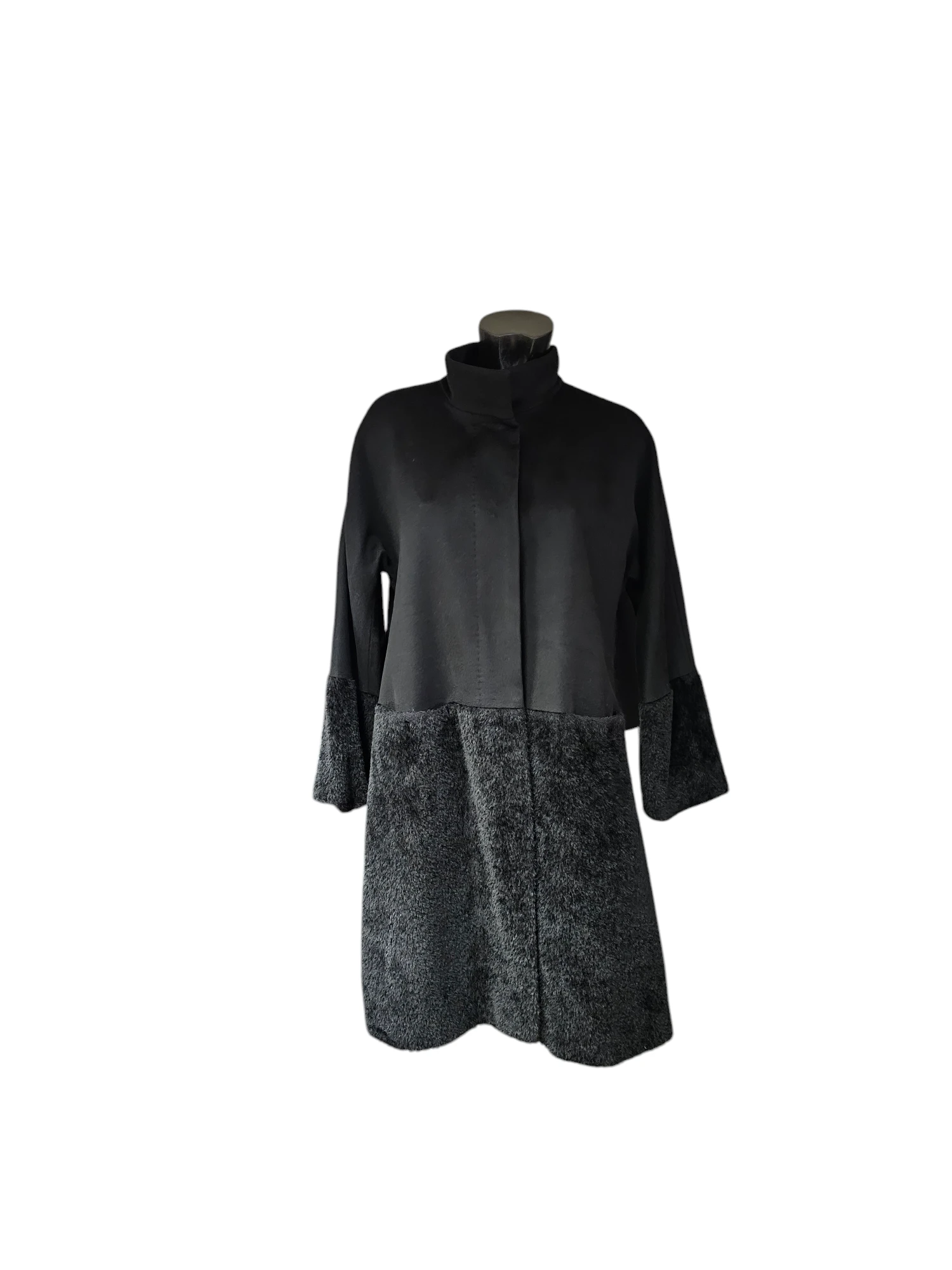 Max Mara Alpaca Coat | LOOP-Marktplatz