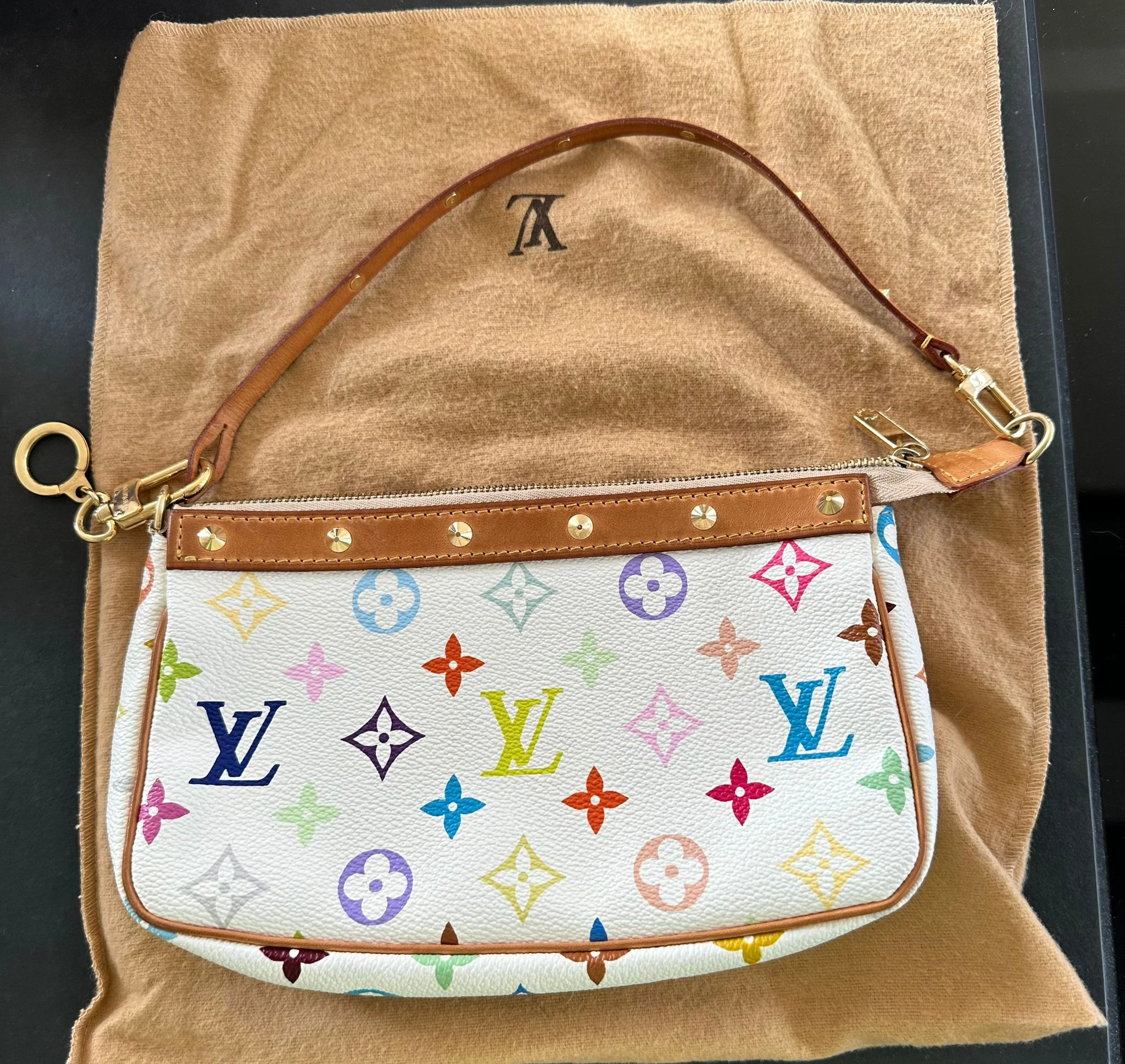 Louis Vuitton/ Takashi Murakami Pochette | LOOP Marketplace