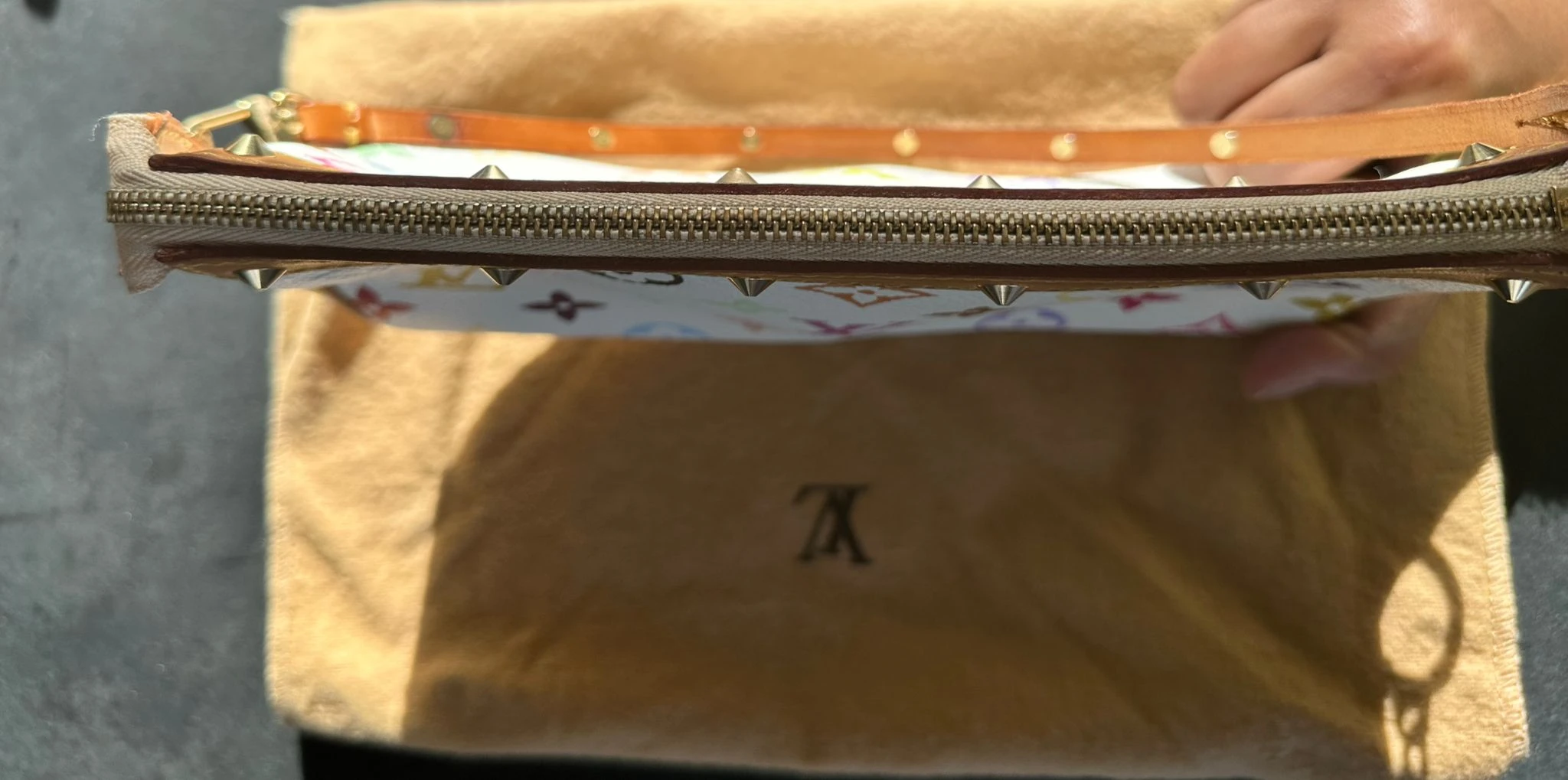 Louis Vuitton/ Takashi Murakami Pochette | LOOP Marketplace