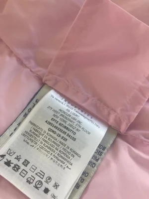 Moncler Epte Giubbotto Daunenjacke | LOOP Marketplace