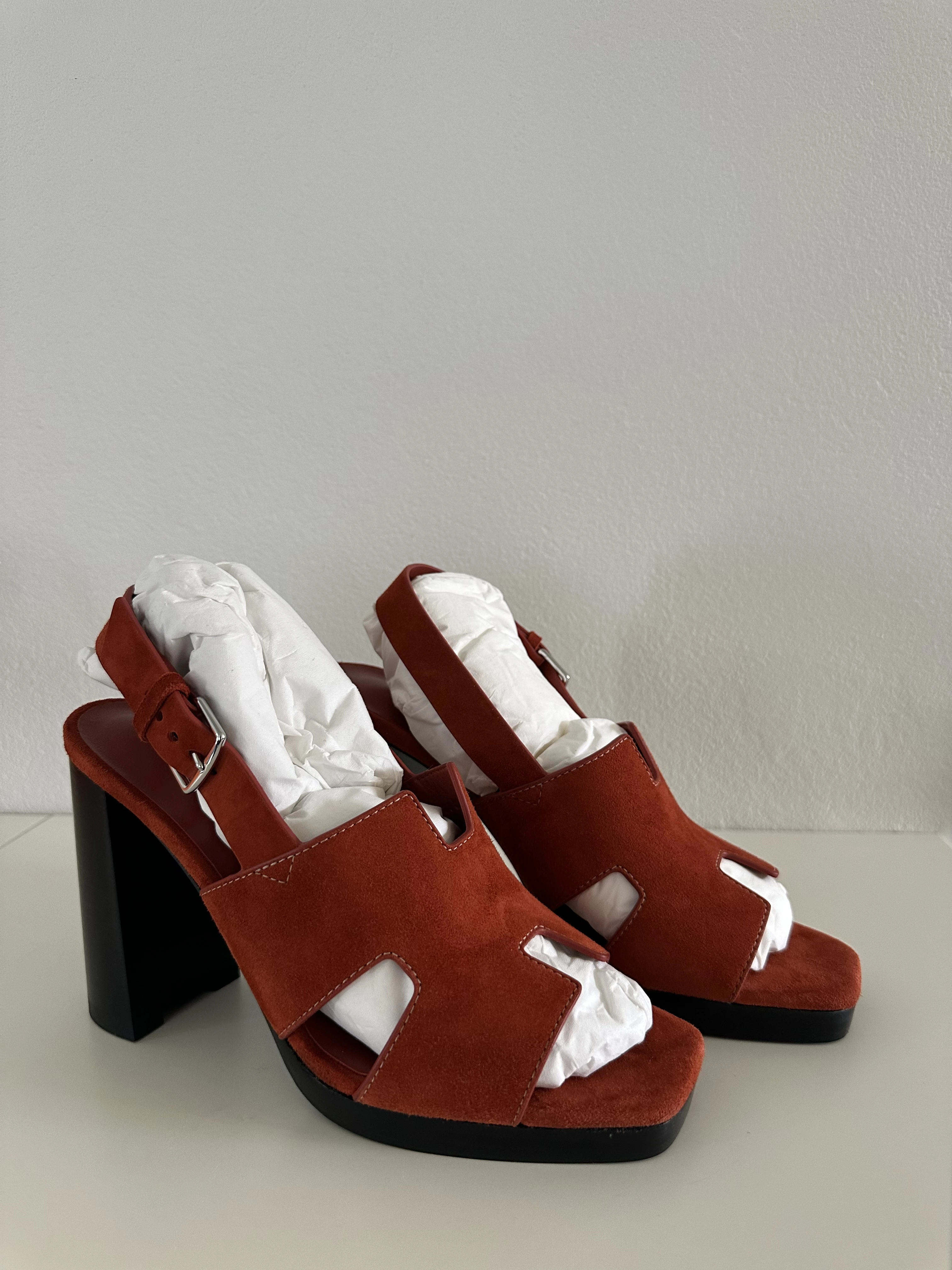 Hermès Sandalen Eris 90 Orange Brulee | LOOP Marketplace