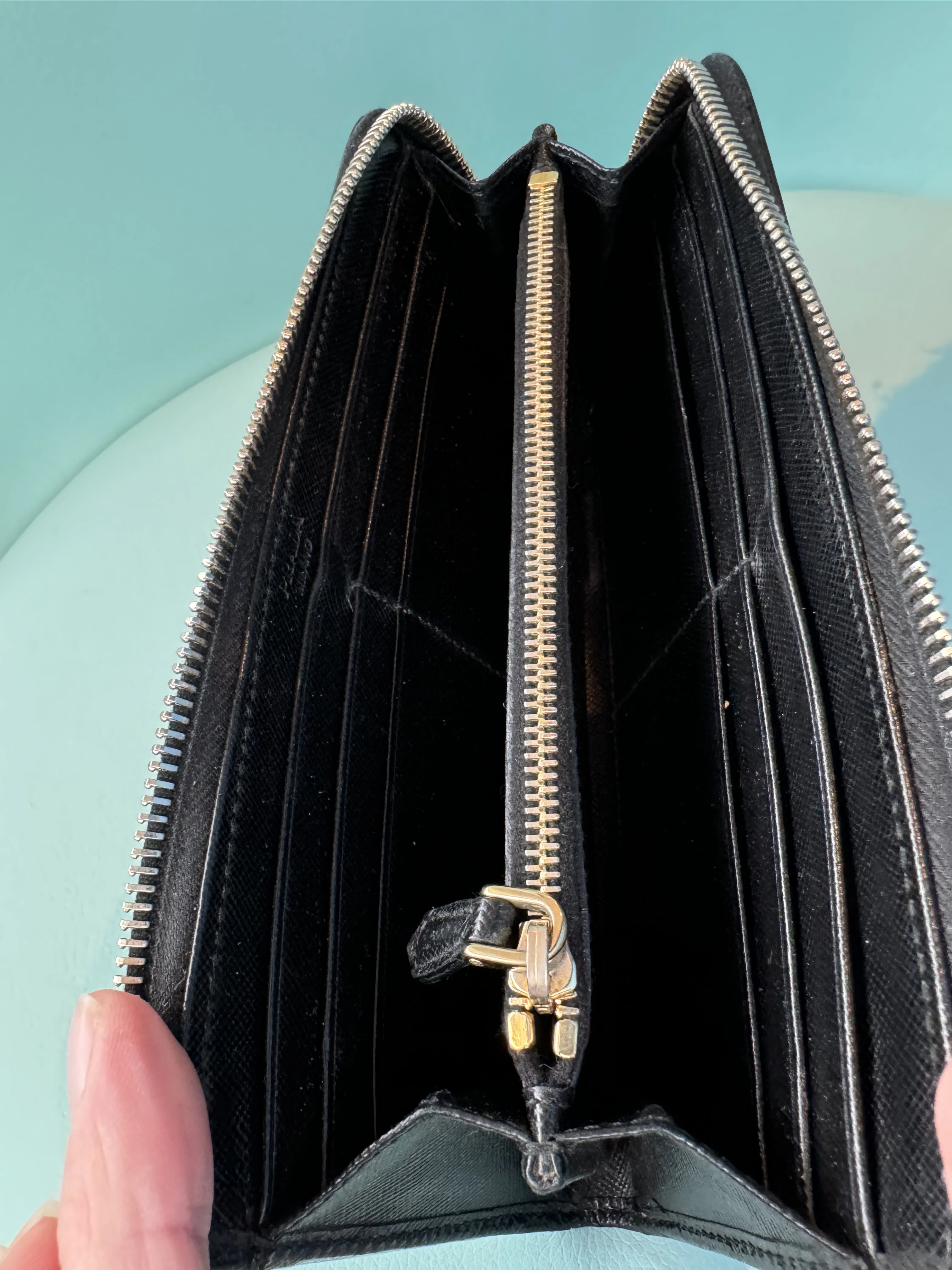 Prada Portemonnaie | LOOP-Marktplatz